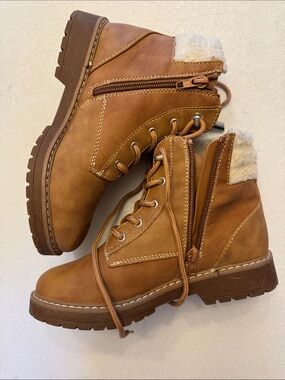Marc Fisher Kids Brown Faux-Fur Lined Lace-Up Boots